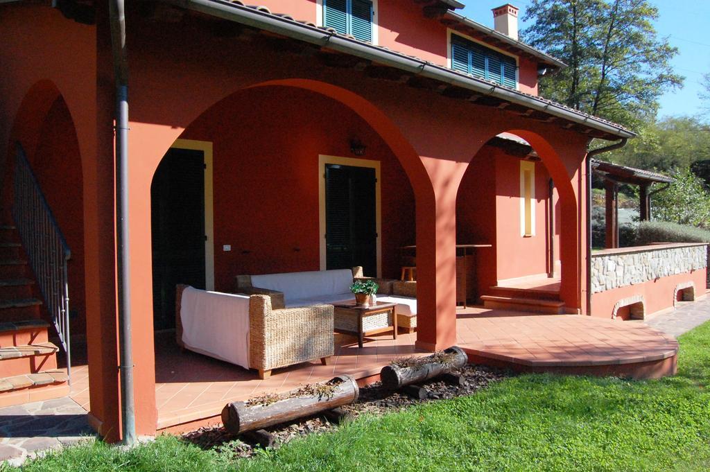 Villa Vitalina Ghivizzano Esterno foto